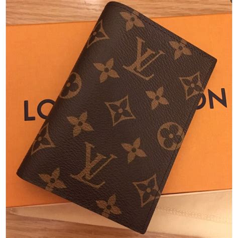 lv passport holder price.